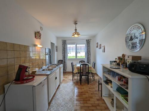 Gîte Renardeau : Confort et Nature à Chassey-Beaupré - FR-1-585-162