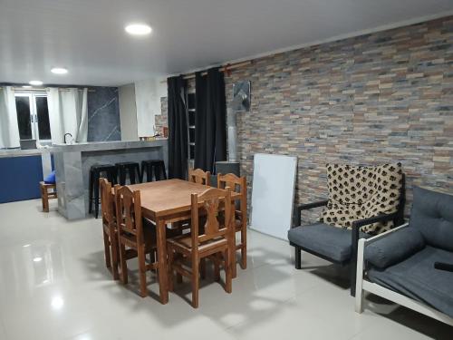 Χώρος καθιστικού στο Utopía hogar