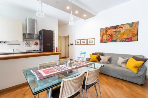 Køkken eller tekøkken på Casa Elena - ItalyHolidayHouse