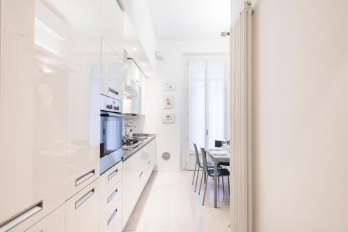 Easylife - Milan - Disciplini 17 - Historic Center