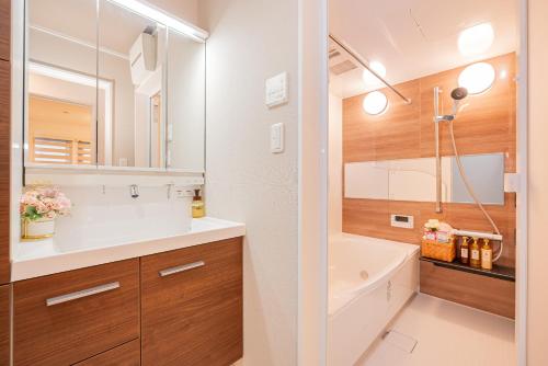Phòng tắm tại 新筑Jr山手線鶯谷徒步3分直达上野 秋叶原 新宿 涩谷 池袋 原宿 银座 成田机场独栋四层110平别墅