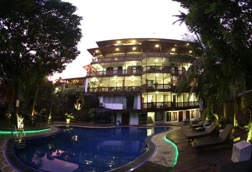 Bazén v ubytování Hotel Sunray nebo v jeho okolí