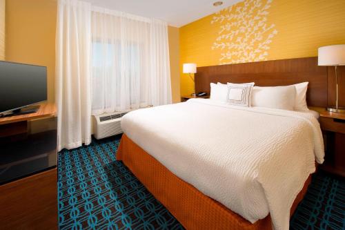 Fairfield Inn & Suites by Marriott Arundel Mills BWI Airport Image