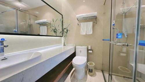 Koupelna v ubytování Lida Hotel
