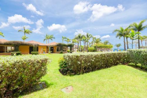 Beachfront - Garden Delight Studio - E125-1にある庭