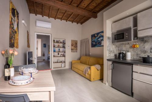 Dimora Camaldoli - Authentic Florence Experience
