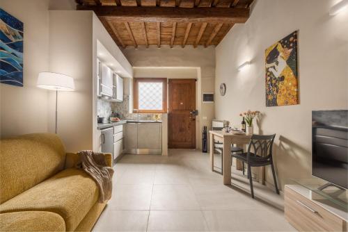 Dimora Camaldoli - Authentic Florence Experience