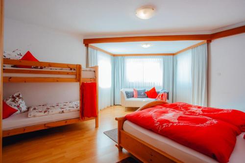 A bed or beds in a room at Appartement ERIKA by MoniCare (Haus Claudia)