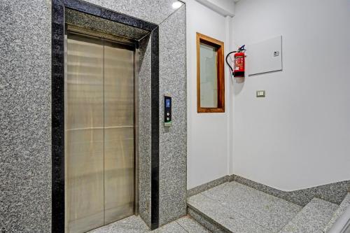 Gallery image of OYO Hotel Signature BNB in New Delhi