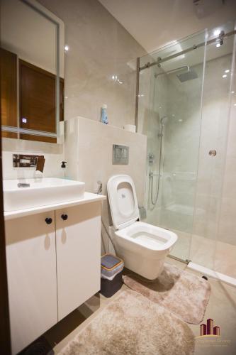 Kylpyhuone majoituspaikassa Solaris Cozy Abode