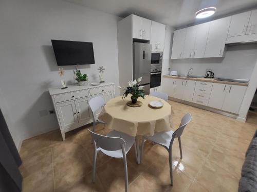 Las Floritas 6 - Calla Lily