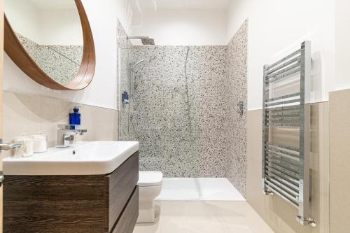 Ένα μπάνιο στο Chelmsford Loft 7