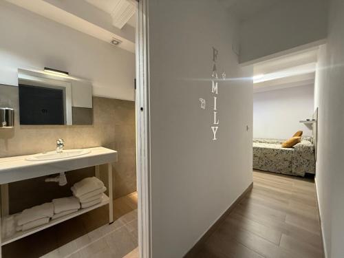 Postel nebo postele na pokoji v ubytování Hotel Quitagolpe