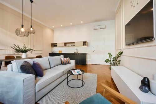 No17 Apartments by Irundo