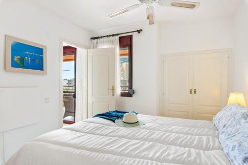 Apartment Zafiro - PlusHolidays