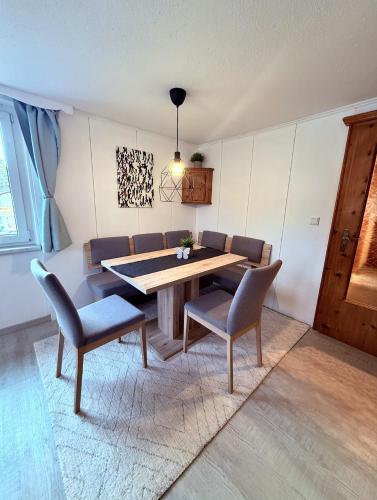 VIEW-Apartment Seefeld and Chill im Zentrum, Netflix & Wlan for free!