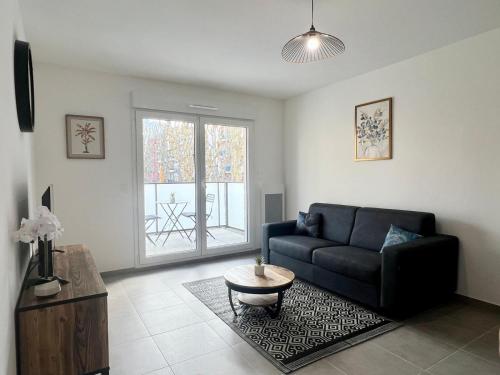 Brand new flat with terrace and parc view