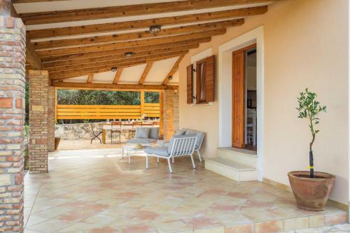 Casa Vala Romana with Jacuzzi and Big Garden