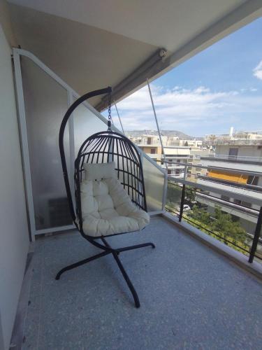 Spacious seaside flat at alimos