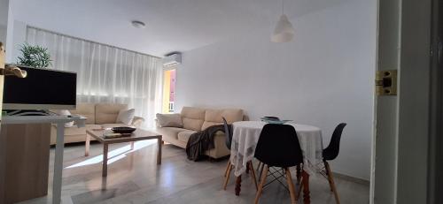 Apartment with sea view in Torremolinos