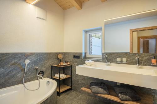 Kúpeľňa v ubytovaní sDahoam Luxury Chalet