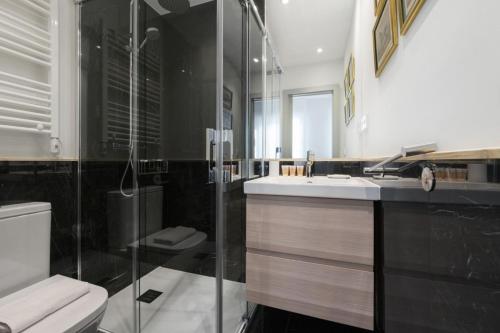 Refurbished WStylish - 3BD 2BTH - Salamanca