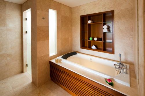 Ένα μπάνιο στο The Ocean VILLAS & RESIDENCE DANANG