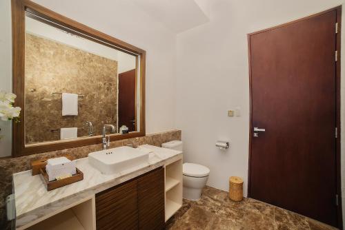 Ένα μπάνιο στο The Ocean VILLAS & RESIDENCE DANANG