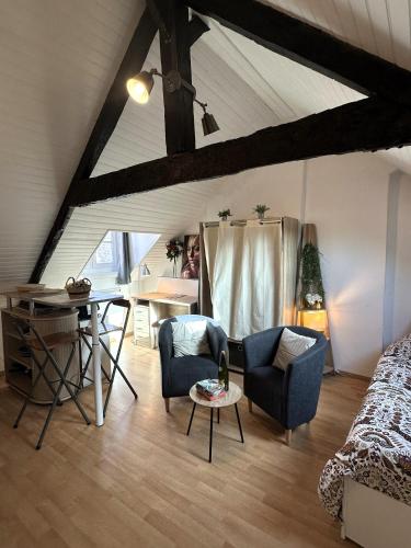 Studio Sur les Toits - Centre Historique