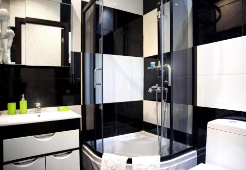 Koupelna v ubytování Rondo Hotel