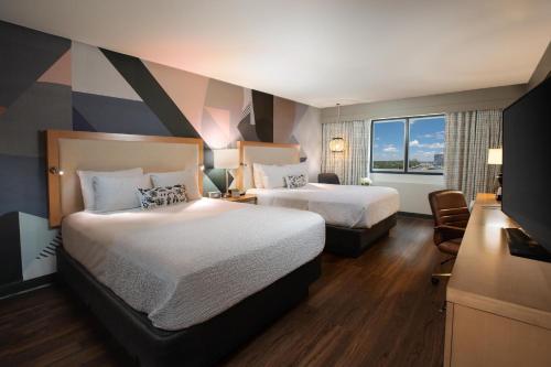The Beeman Hotel Image