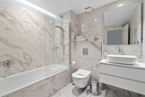 Modern and Stylish in Nueva Andalucia - RDR462