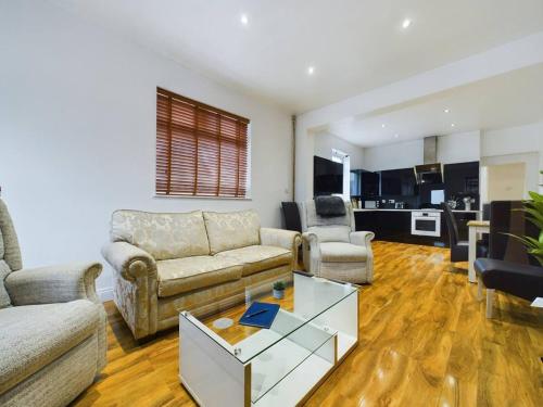 Posezení v ubytování The Corner House