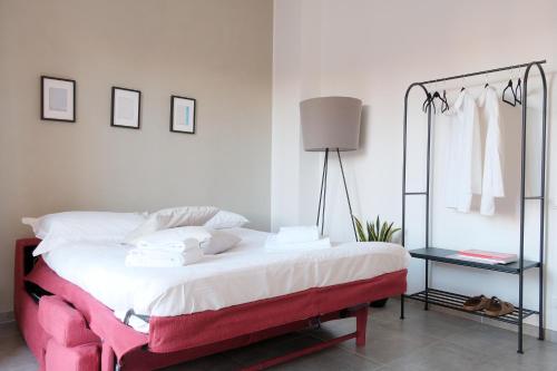 Florence Minimal Nest