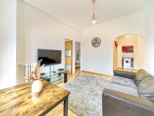 Spacious apartment-Hypercentre