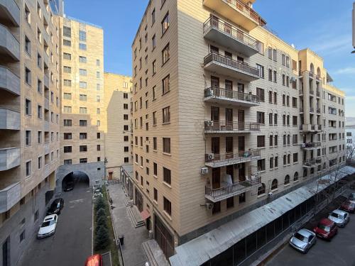 Budova, kde se aparthotel nachází