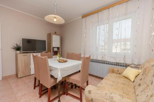 Apartment Goran center