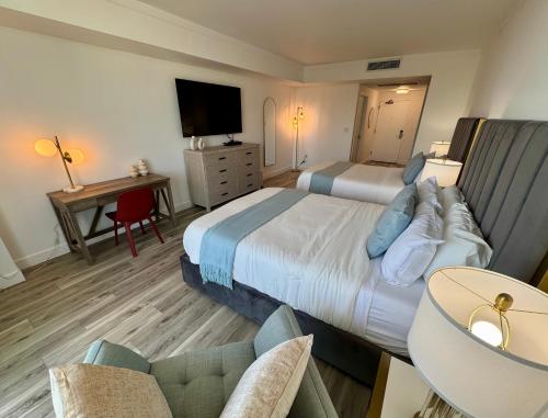 Ένα ή περισσότερα κρεβάτια σε δωμάτιο στο Balcony Ocean View ! WiFi - Pool - Gym - Parking