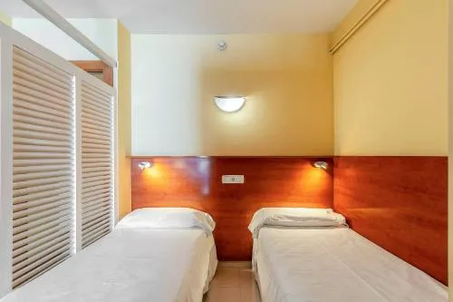 Aparthotel Bertrán photo 27