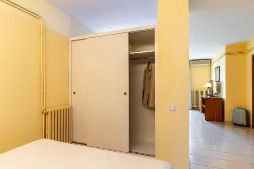 Aparthotel Bertrán photo 43
