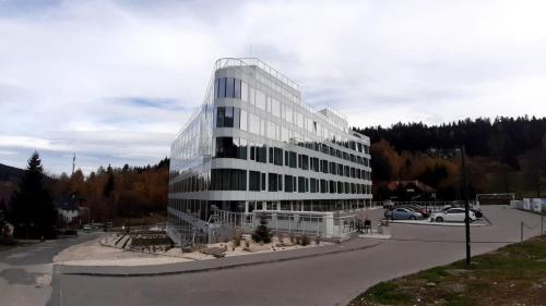 Apartament 406 Prezydent Biała Perła