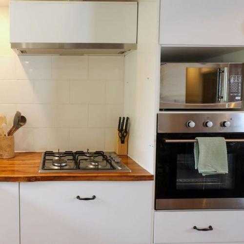 Dapur atau dapur kecil di Jenny's on The Mtn