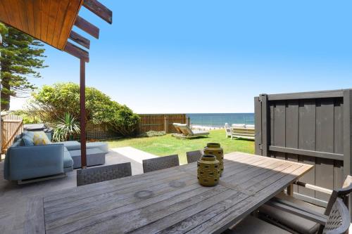 Gallery image of Absolute Beachfront Luxury in Narrabeen in Narrabeen