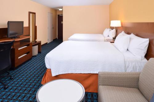Fairfield Inn Orlando Airport Image