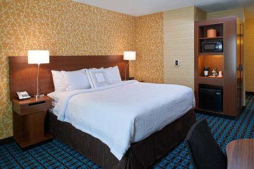 Fairfield Inn & Suites by Marriott Detroit Troy Image