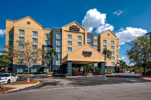 Fairfield Inn and Suites by Marriott Orlando Near Universal Orlando Image