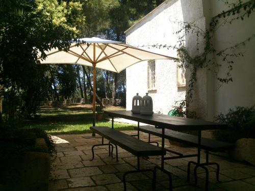 Κήπος έξω από το Masseria Frassaniti