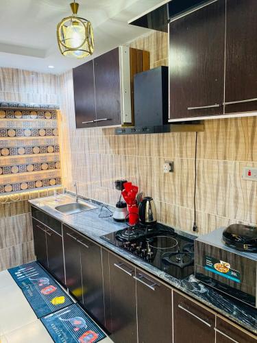 Fotografie z fotogalerie ubytování Kay's Place Luxury Apartment v destinaci Oshogbo