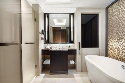 Koupelna v ubytování Crowne Plaza Huangshan Yucheng by IHG