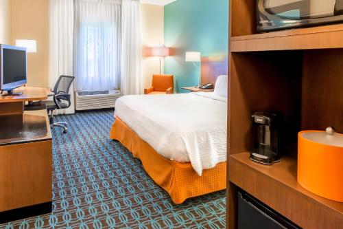 Ένα ή περισσότερα κρεβάτια σε δωμάτιο στο Fairfield Inn & Suites Sioux Falls